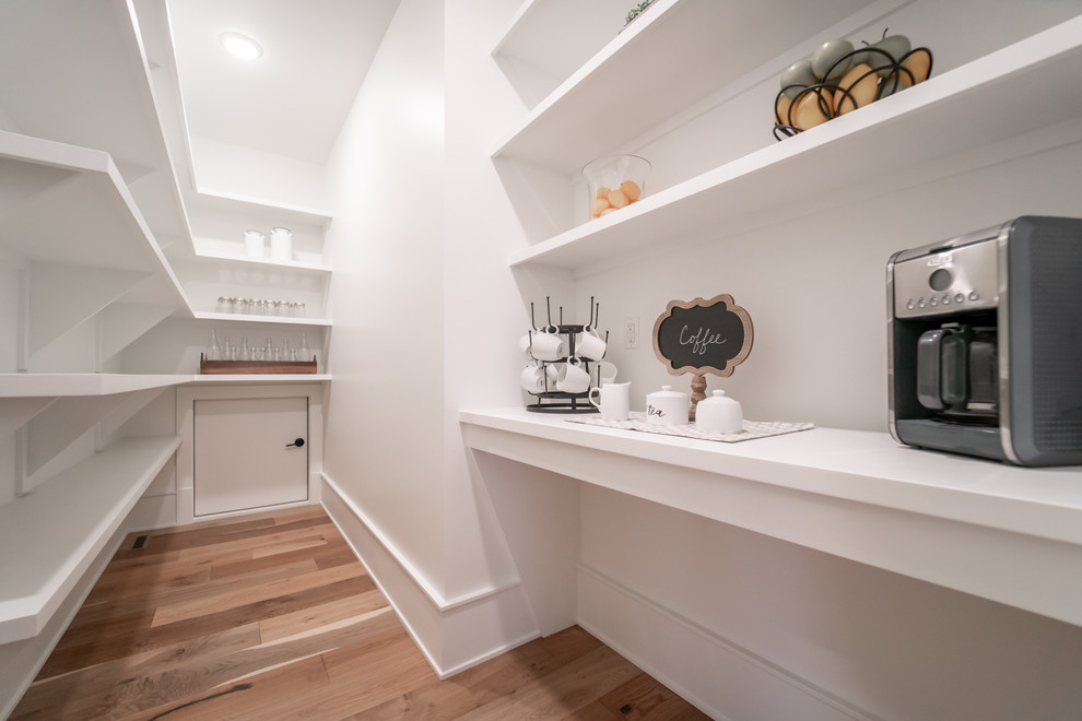 Modern Farmhouse Valparaiso Farmhouse Kitchen Chicago by