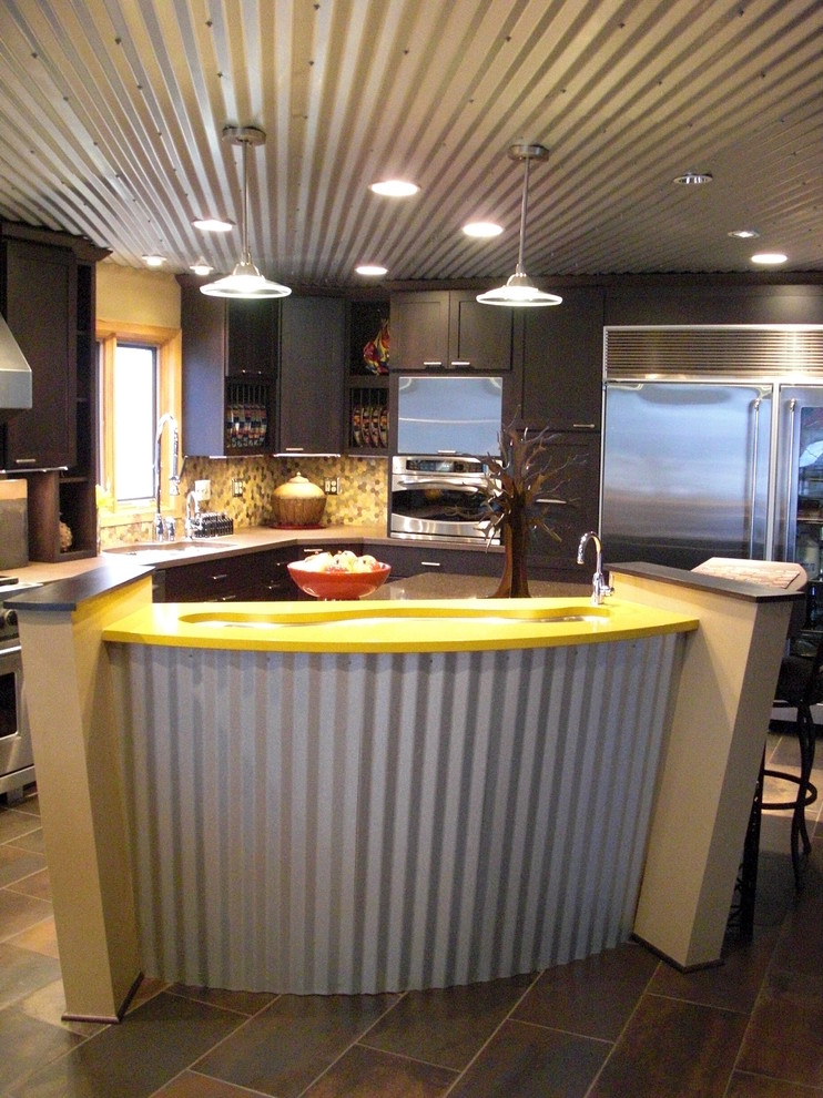 Modern kitchen in Milwaukee.