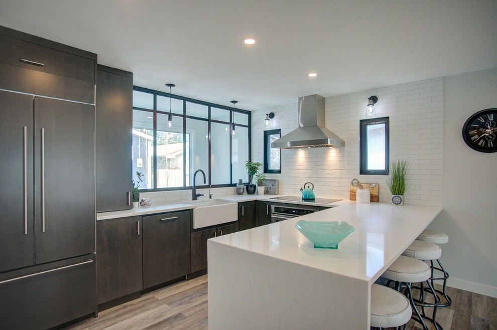 Modern Industrial Farmhouse Kitchen Farmhouse Kitchen Calgary