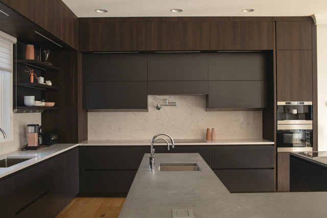 https://st.hzcdn.com/simgs/pictures/kitchens/modern-italian-kitchen-in-alpine-nj-by-modiani-kitchens-modiani-kitchens-img~c74120fa0cdddf36_4-1310-1-eba8fe3.jpg