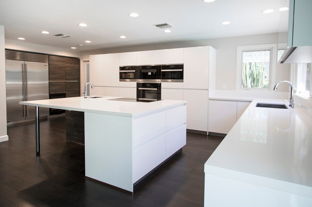 Modern kitchen & Bathroom in Granada Hills - Modern - Kitchen - Los ...