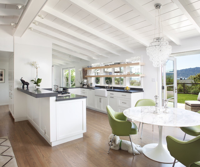 Design Debate: Should You Ever Paint a Wood Ceiling White?