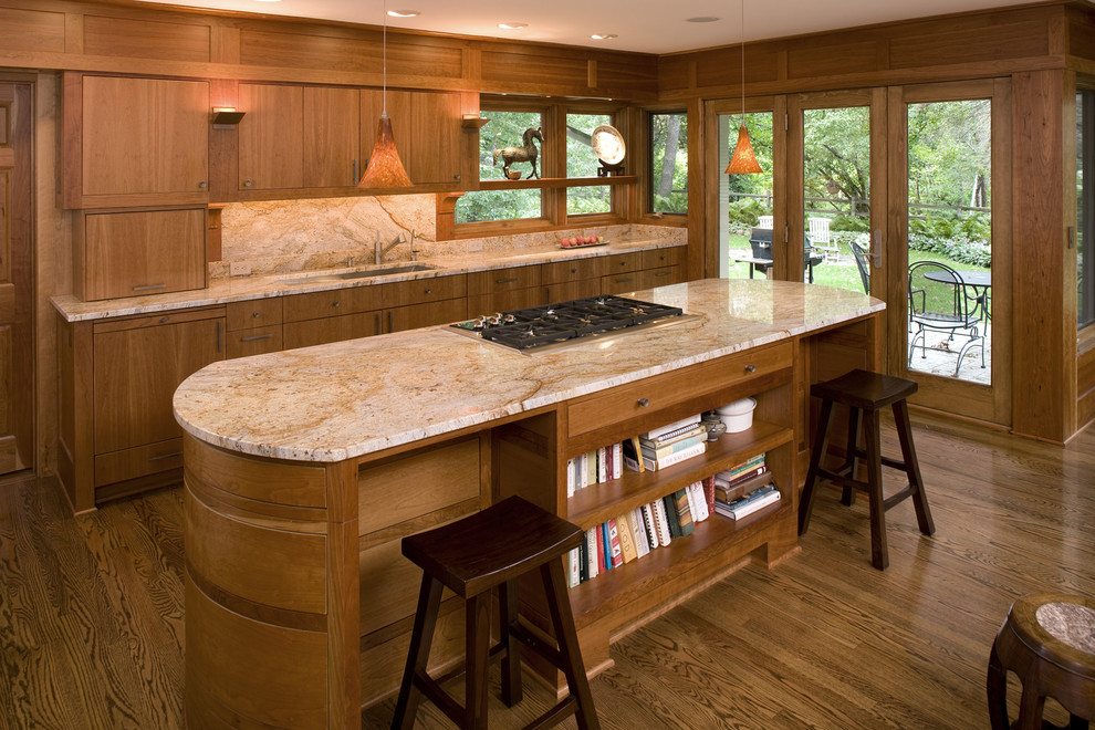 На фото: параллельная кухня в стиле модернизм с врезной мойкой, плоскими фасадами и фасадами цвета дерева среднего тона