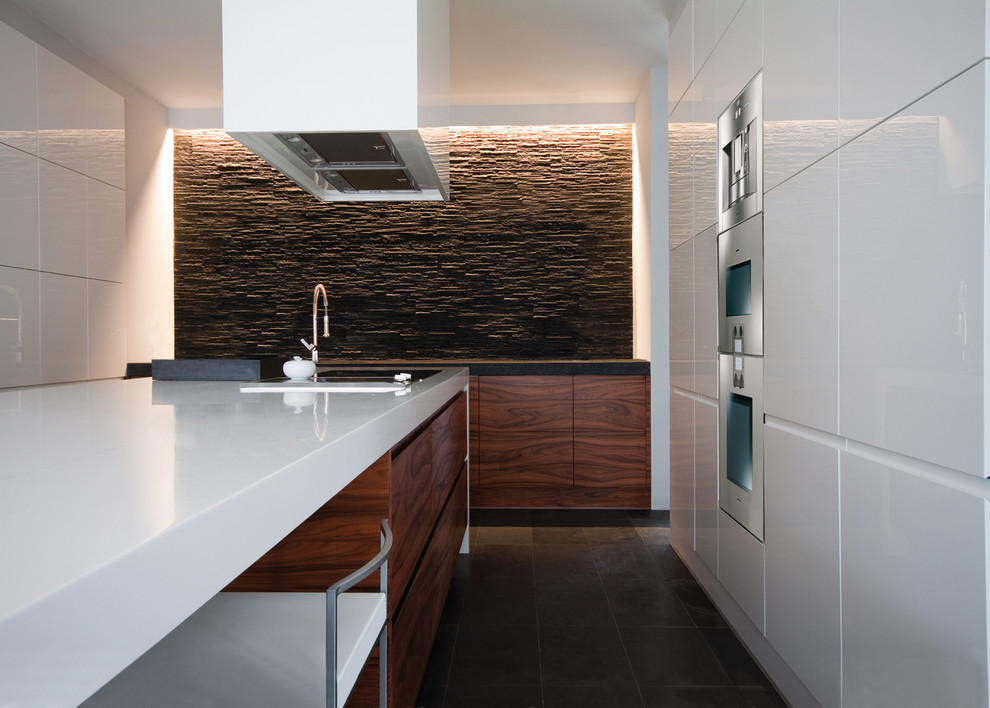 Modern Kitchen - Contemporary - Kitchen - London - by REMEB | Houzz