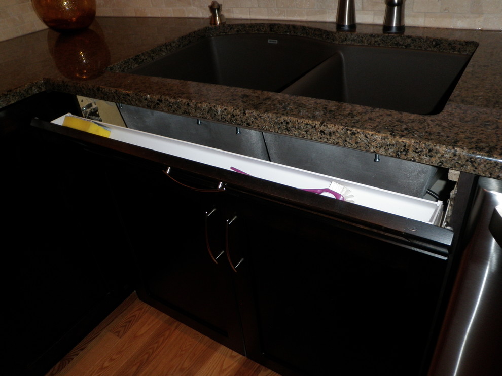 Modern Kitchen sink tip out tray Traditional Kitchen Toronto