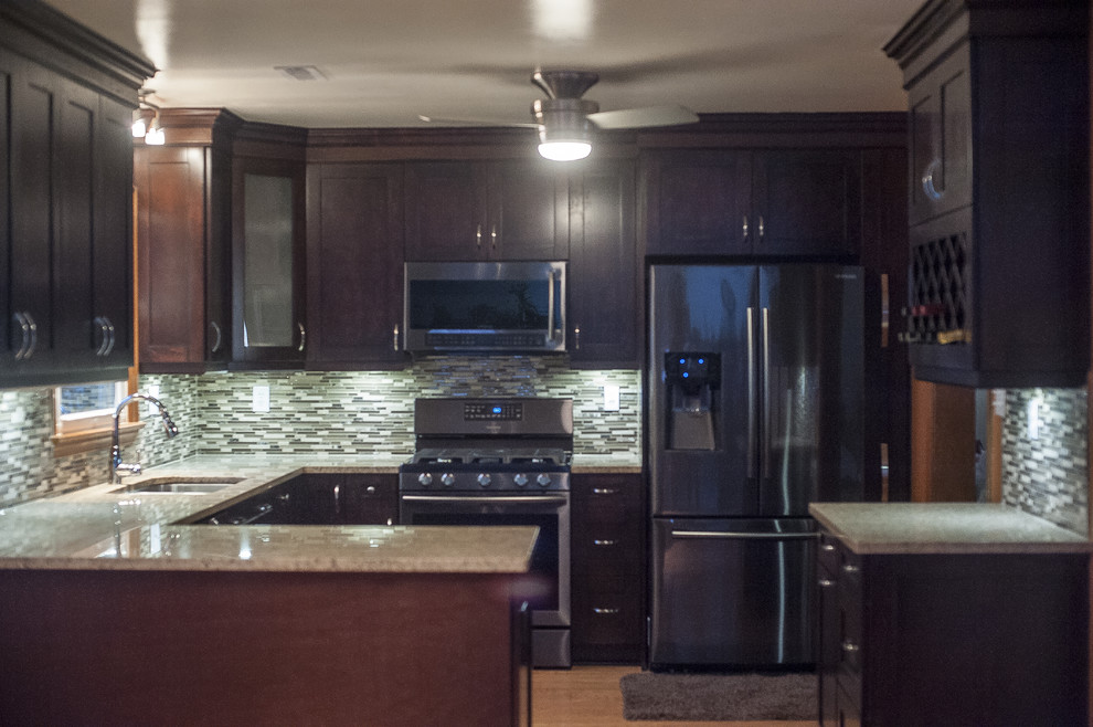 Modern Kitchen w/ Upgrades Modern Kitchen Other by Kitchen