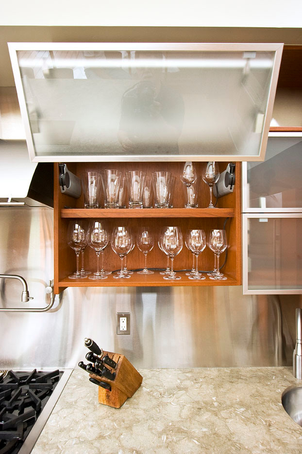 Photo of a modern kitchen in San Luis Obispo.