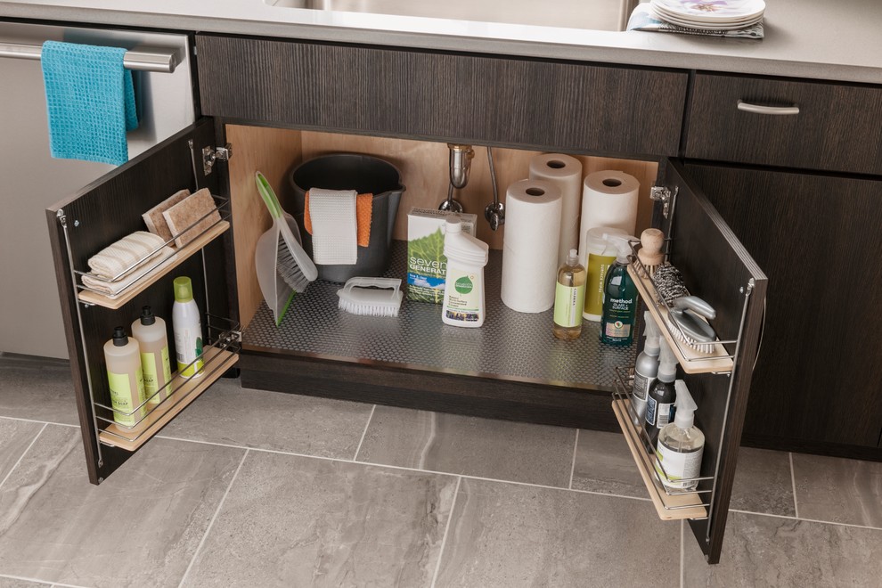 Example of a kitchen design in Minneapolis