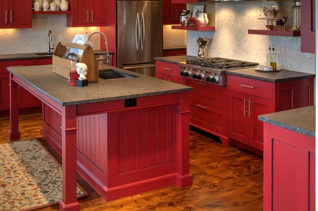 Modern Shaker Cabinetry With Red Paint And Glaze Finish American Traditional Kitchen Kansas City By Wende Woodworking Llc Houzz