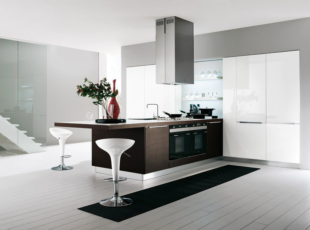 Modern white and brown kitchen with high gloss cabinets - Modern - Kitchen - Miami - by Arredo ...