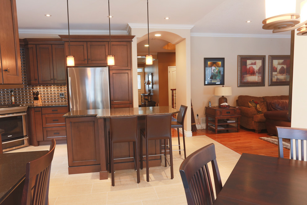 Montclair Traditional Kitchen Ottawa by Dalton Distinctive