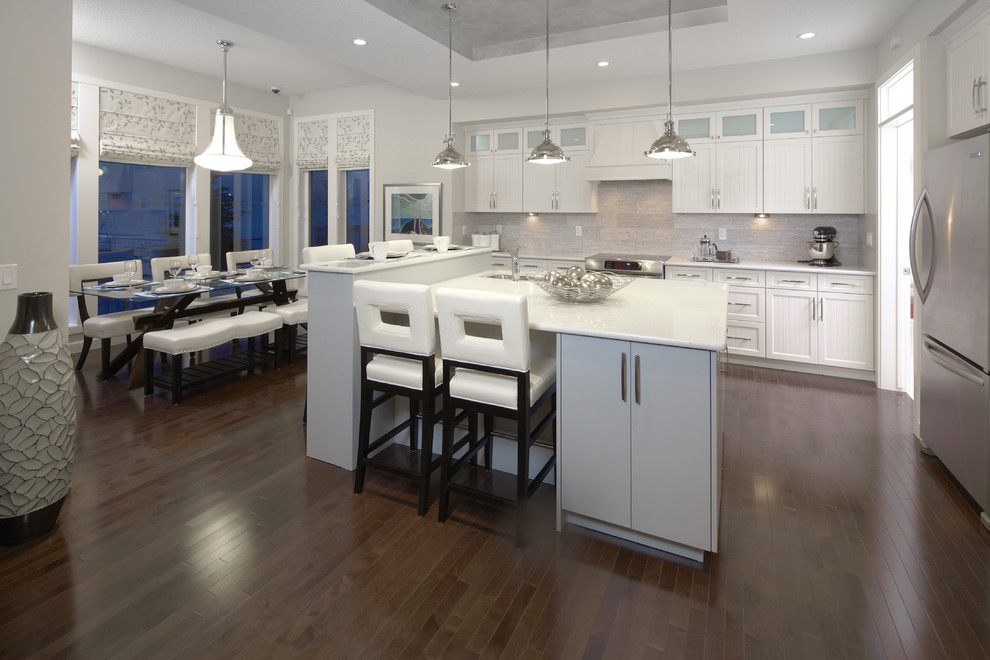 Design ideas for a classic kitchen in Calgary with stainless steel appliances.