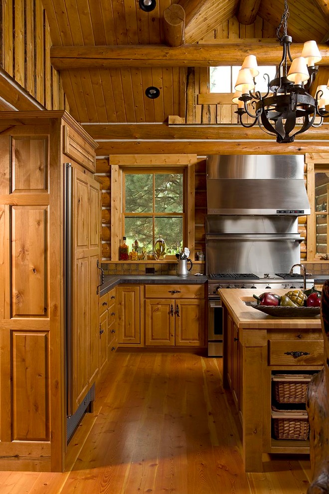 Bild på ett rustikt kök