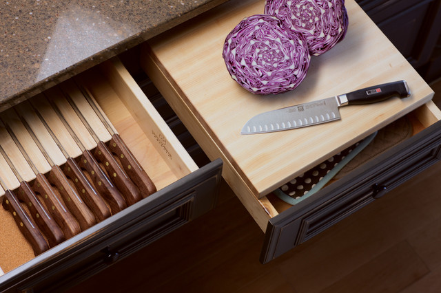 Køkkenknive - hvordan opbevarer du dem bedst og holder dem skarpe?