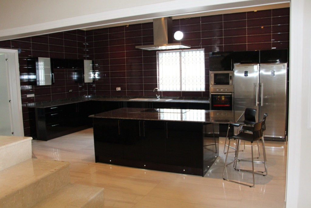 Mpb Lekki Lagos Nigeria Modern, Repair Wood Kitchen Cabinets In Nigeria