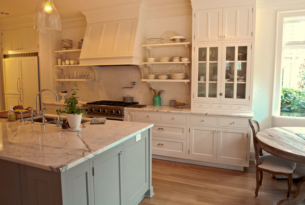 Mt Baker Ballard Cabinets - Traditional - Kitchen ...