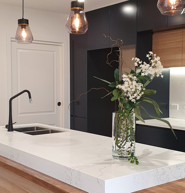 Mt Waverley Modern Kitchen Melbourne by Blackburn Bathrooms and
