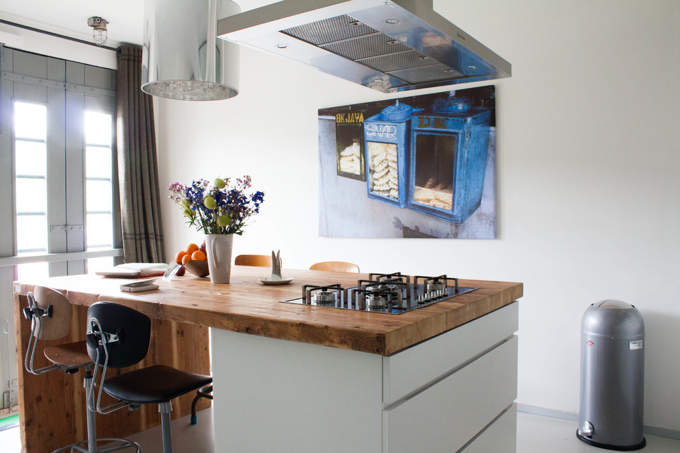 Inspiration for an eclectic kitchen in Amsterdam.