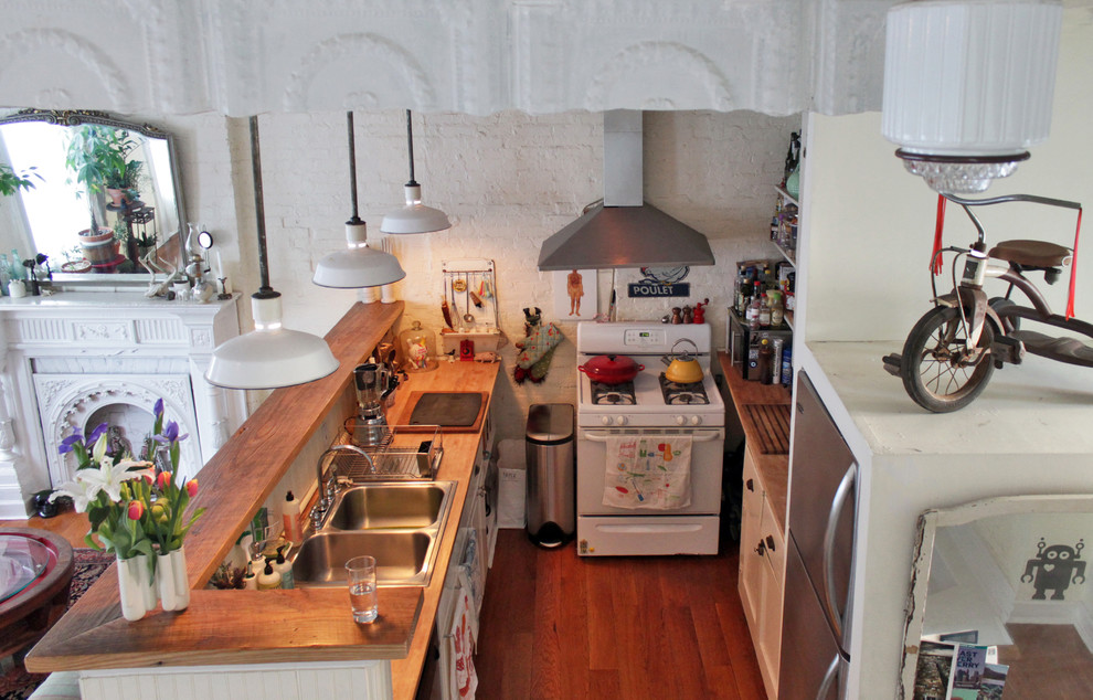 My Houzz: Antiques and curio items add interest to a Brooklyn