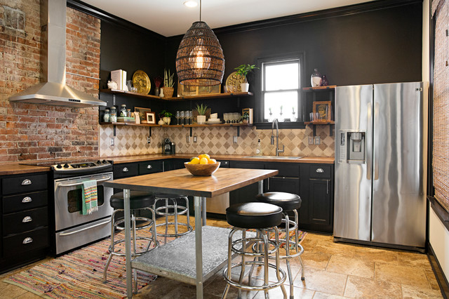 My Houzz: Black Paint Perks Up This 1930 Nashville Home - Eclectic ...