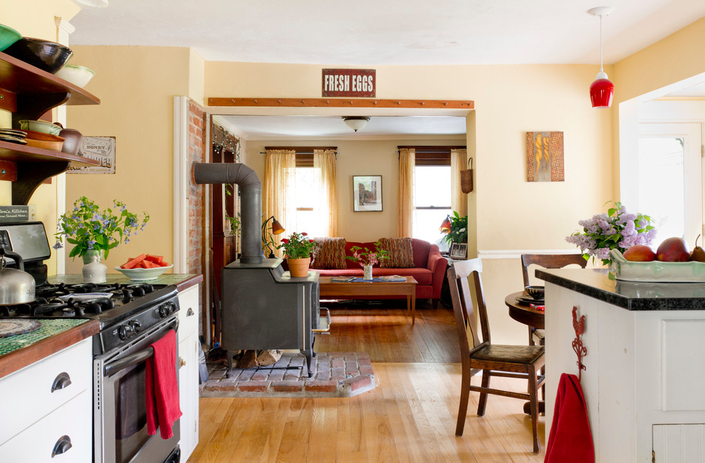 My Houzz Handmade Coziness in a Potter’s New England Home and Studio