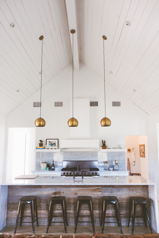 My Houzz Modern FarmhouseMy Houzz Couple Build Their Dream Modern