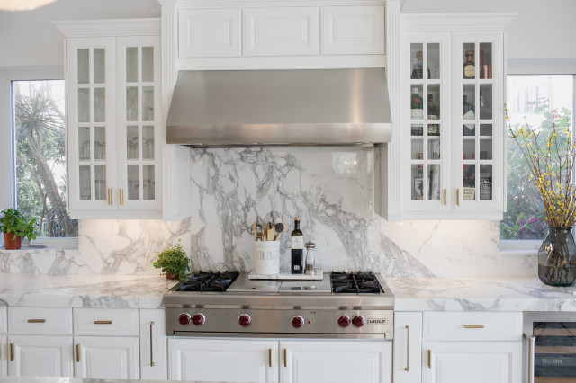 Fresh White Palette Brings Joy To Designer S Kitchen And Bedroom