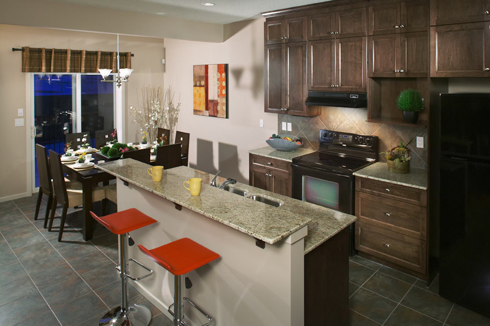 My Work Traditional Kitchen Calgary by Woodcraft Kitchen