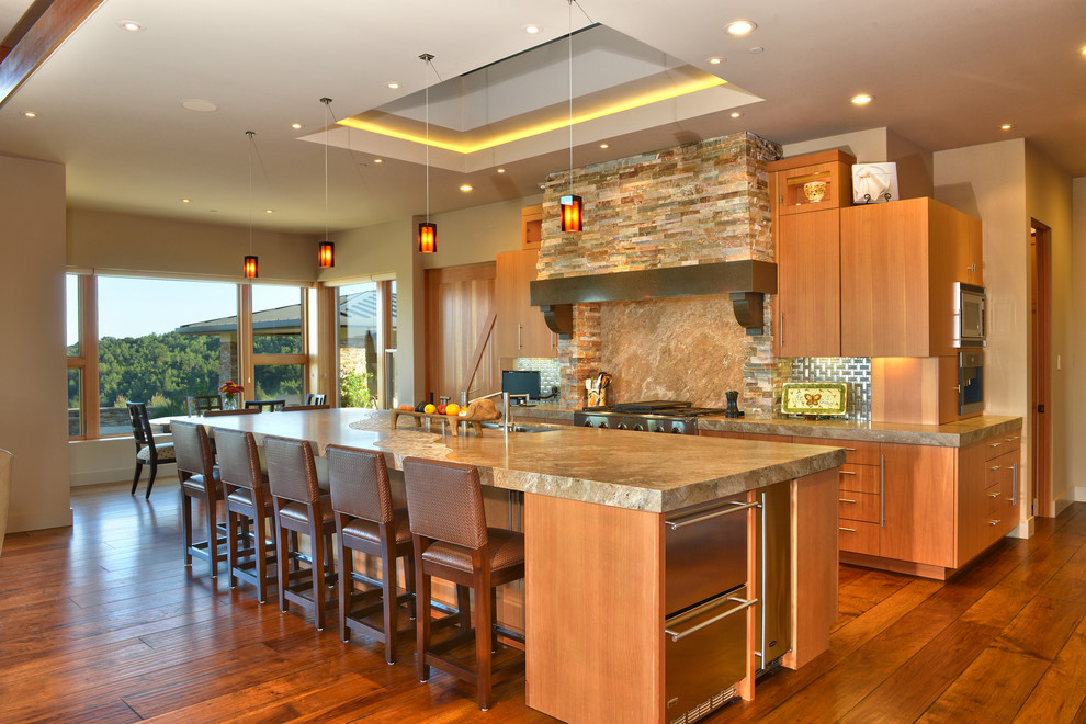 Design ideas for a contemporary kitchen in San Francisco with granite worktops.