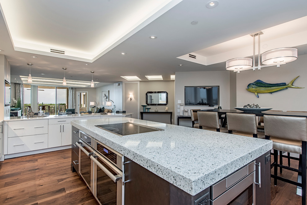 Naples, FL 41 West Pelican Bay St. Raphael Condo Transitional