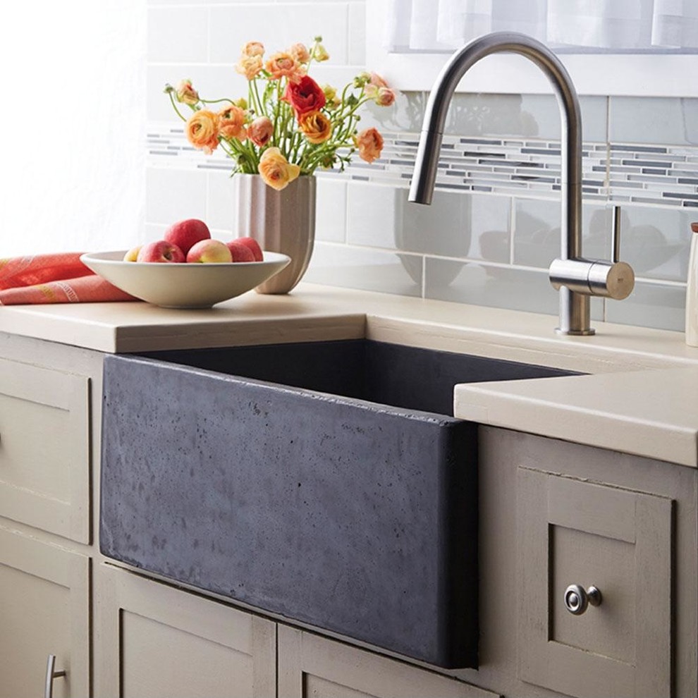 Example of a kitchen design in New York