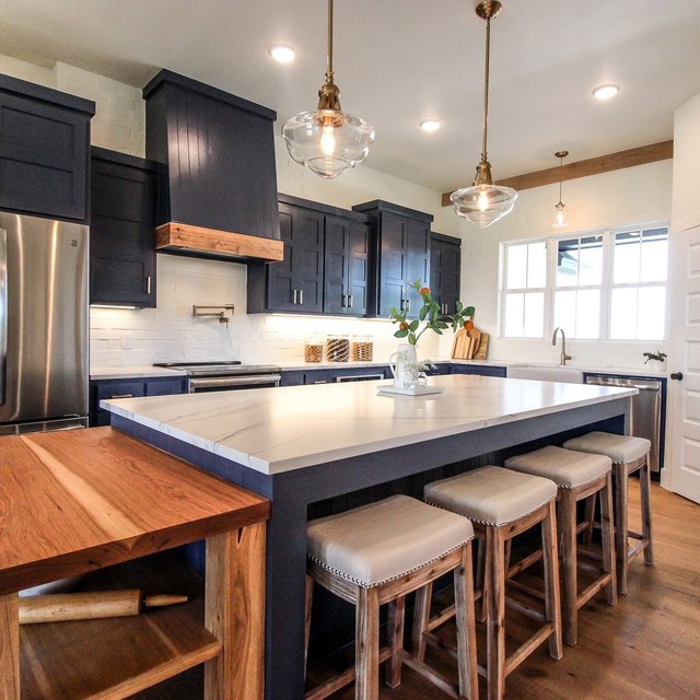 Navy and white modern farmhouse Transitional Kitchen Dallas by