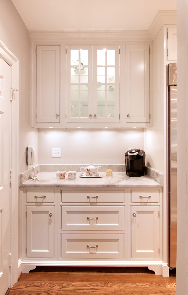 Naylor Kitchen 6 Contemporary Kitchen DC Metro by Cameo