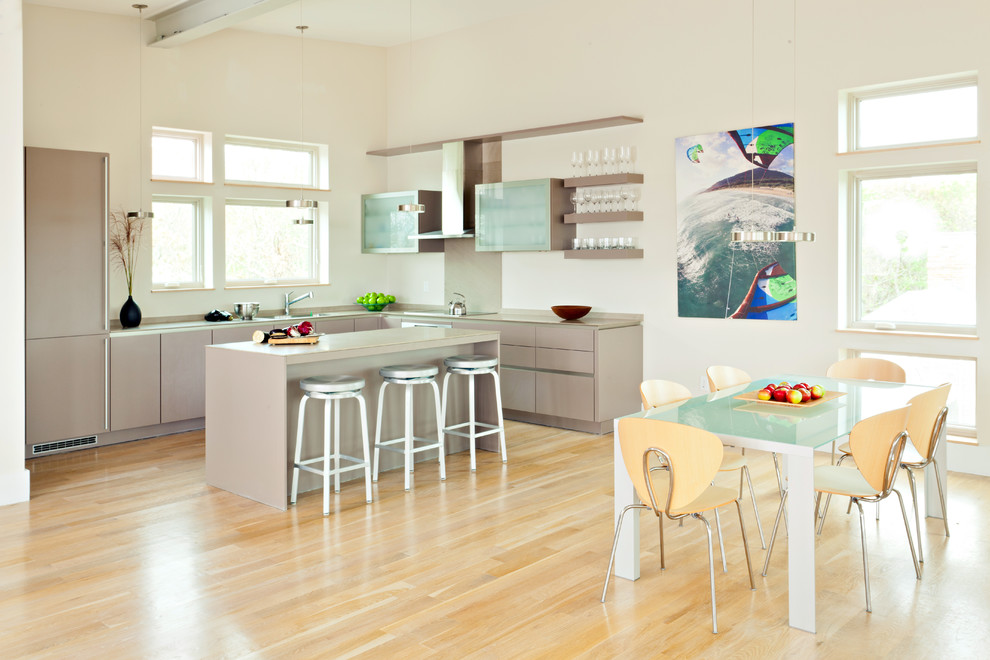 Foto di una cucina minimalista con ante lisce