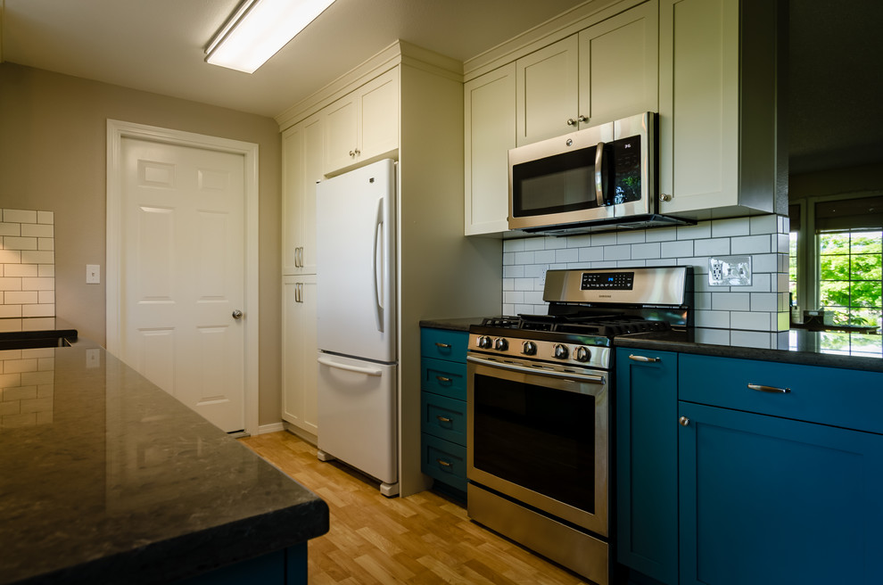 New Appliances Campagne Cuisine Autres périmètres par Thayer