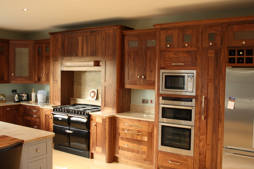 new build in Birr Traditional Kitchen Dublin by Richard Burke