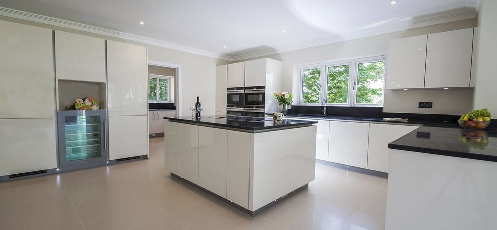 New Build Kitchen Design; Contract Project - Modern - Kitchen - Kent ...