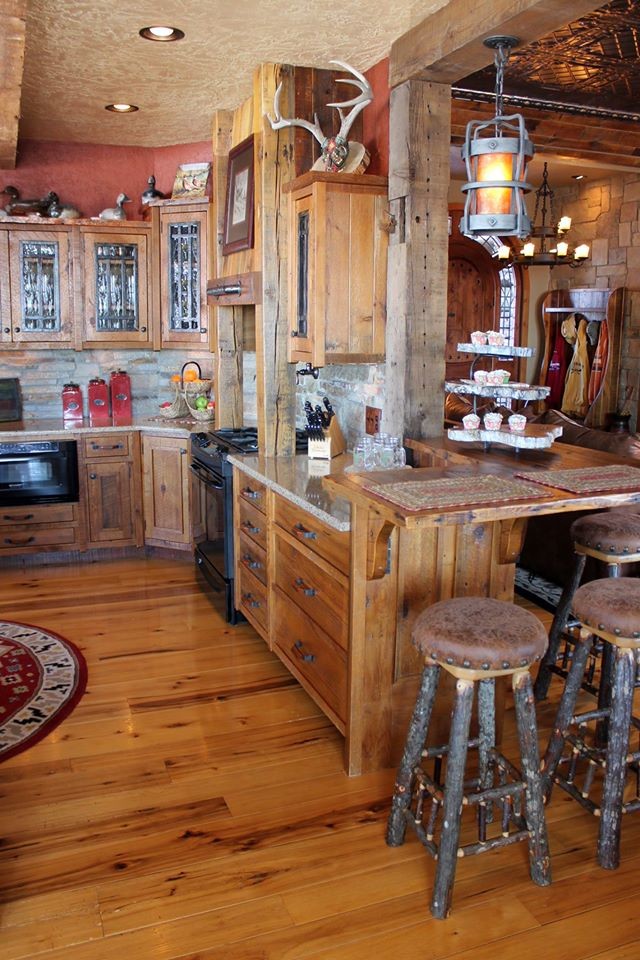 New Glarius rustic retreat Rustic Kitchen Other by Jeff Hibbard