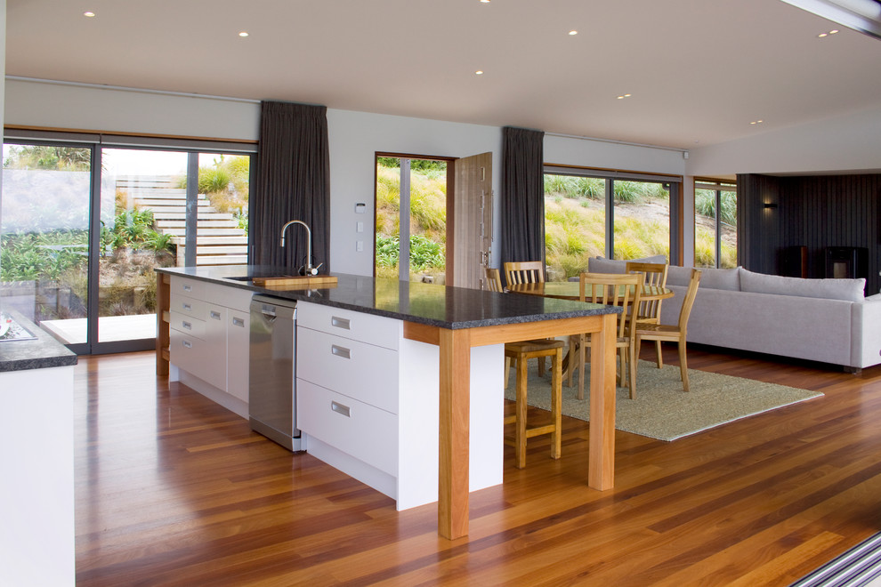 new home building whakatane Modern Kitchen Other by GF Builders