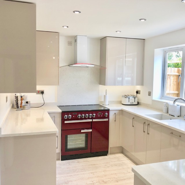 New Kitchen in Calvert Modern Kitchen Buckinghamshire by