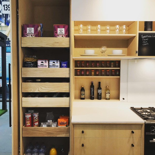 New Show Kitchen Scandinave Cuisine Wiltshire par The Plywood