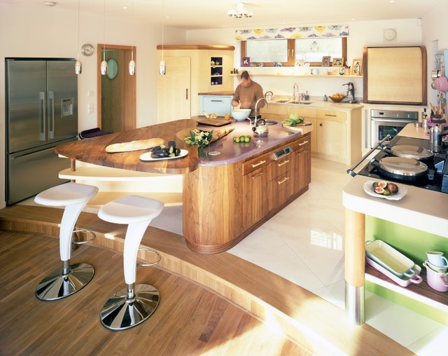 New Triangular kitchen - Eclectic - Kitchen - Hampshire - by Johnny