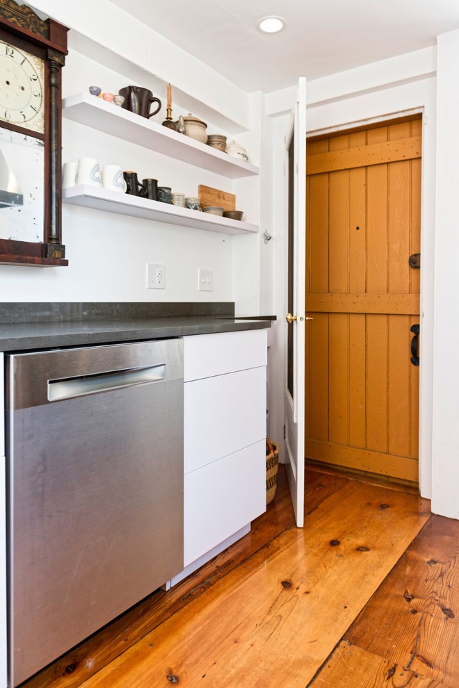 Newport, RI - Transitional - Kitchen - Providence - by ...