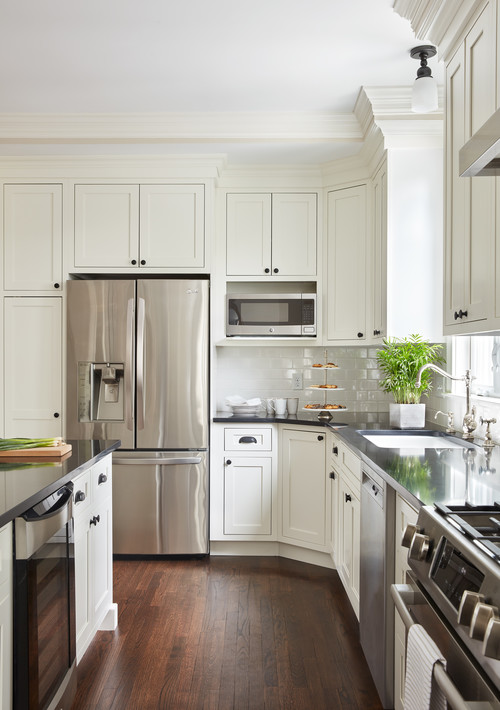 White shaker kitchen cabinets with classic black shaker knobs – Timeless Cabinet Handle Styles