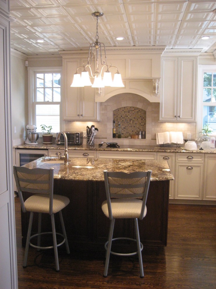 Newton Kitchen Kitchen Boston by Metropolitan