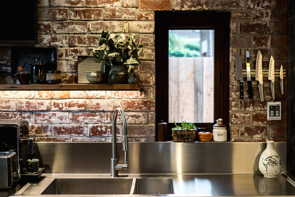 Design ideas for an industrial kitchen in Hobart.