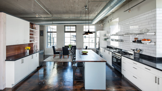 https://st.hzcdn.com/simgs/pictures/kitchens/north-loop-loft-remodeling-albertsson-hansen-architecture-ltd-img~35d1c7ad05f08eff_4-0707-1-f8a8f5b.jpg