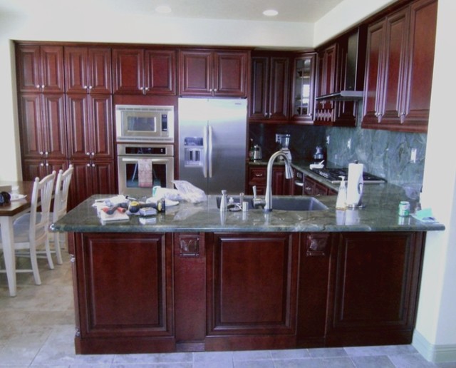 O'Neil Cherry Kitchen Traditional Kitchen Los Angeles by O'Neil