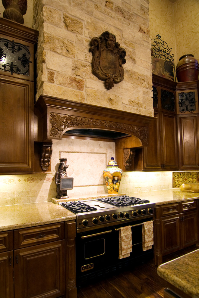 Tuscan kitchen photo in Houston