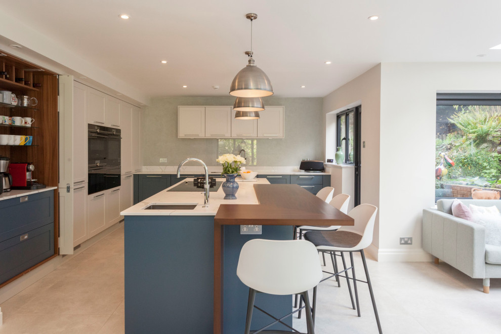Oakhill Road, Sevenoaks Contemporary Kitchen Kent by REcreate